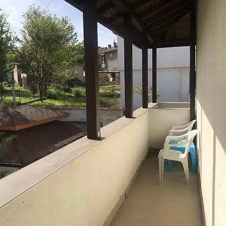 Mutafova House Treavna