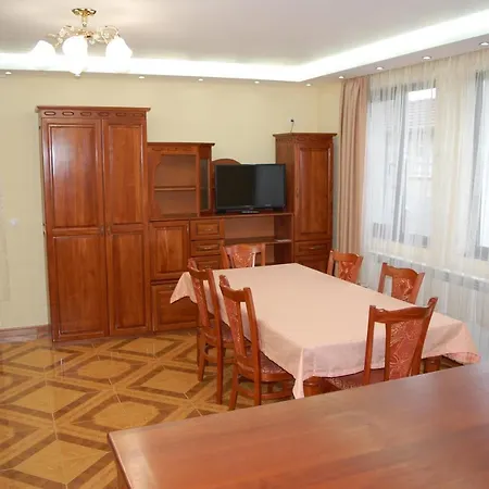 Pensiune Mutafova House